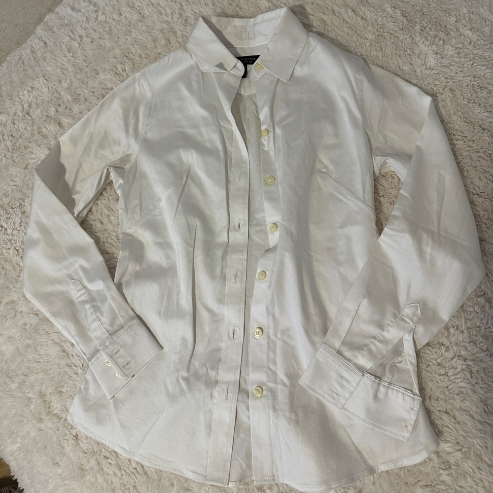 Banana Republic non-iron fitted petite white button down
